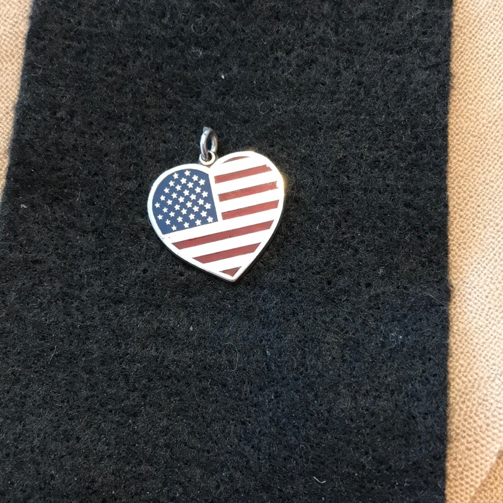 Sterling Silver Flag Heart Charm - Picture 2 of 3